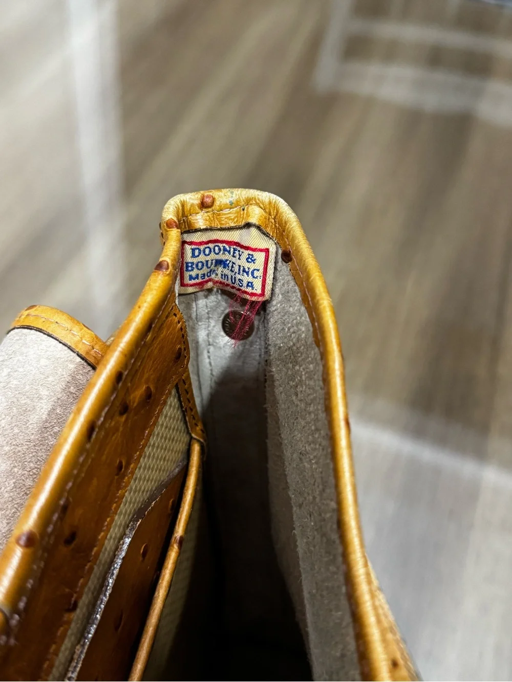 Dooney & Bourke vintage dooney